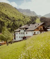 Alex Moling Hotel Alpenrose 101