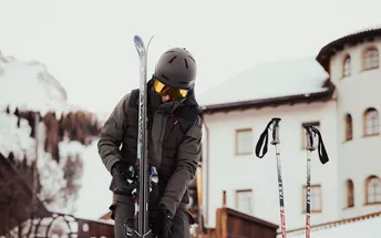 Ski-in Ski-out Hotel